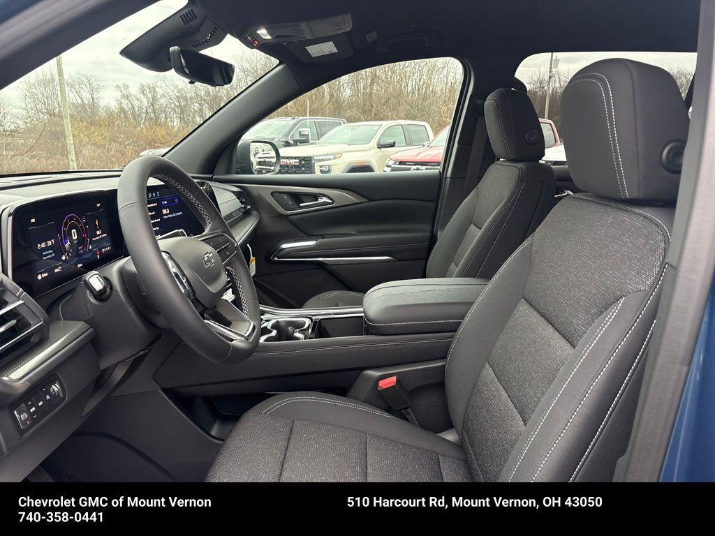 new 2026 Chevrolet Traverse car, priced at $46,223