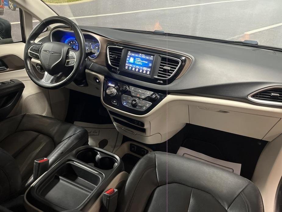 used 2019 Chrysler Pacifica car, priced at $17,535