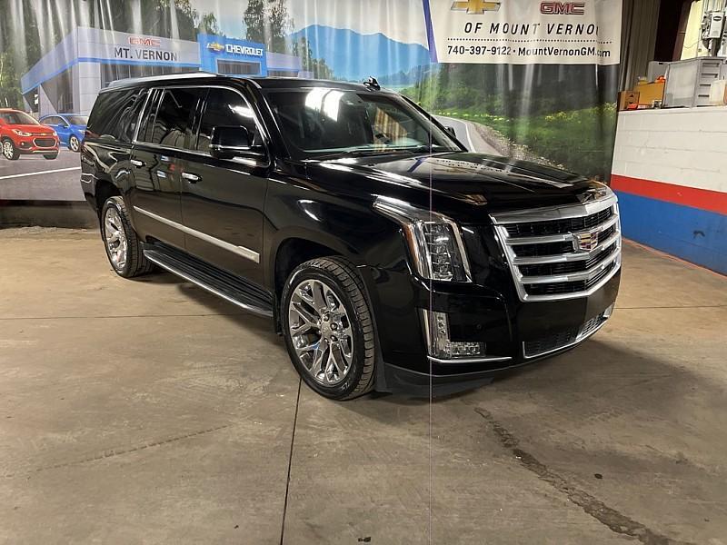 used 2016 Cadillac Escalade ESV car, priced at $23,912