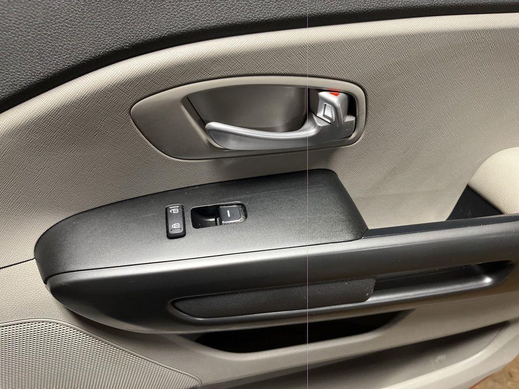 used 2017 Kia Sedona car, priced at $7,609