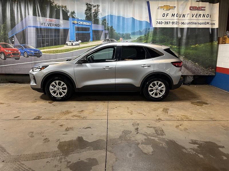 used 2023 Ford Escape car, priced at $25,494