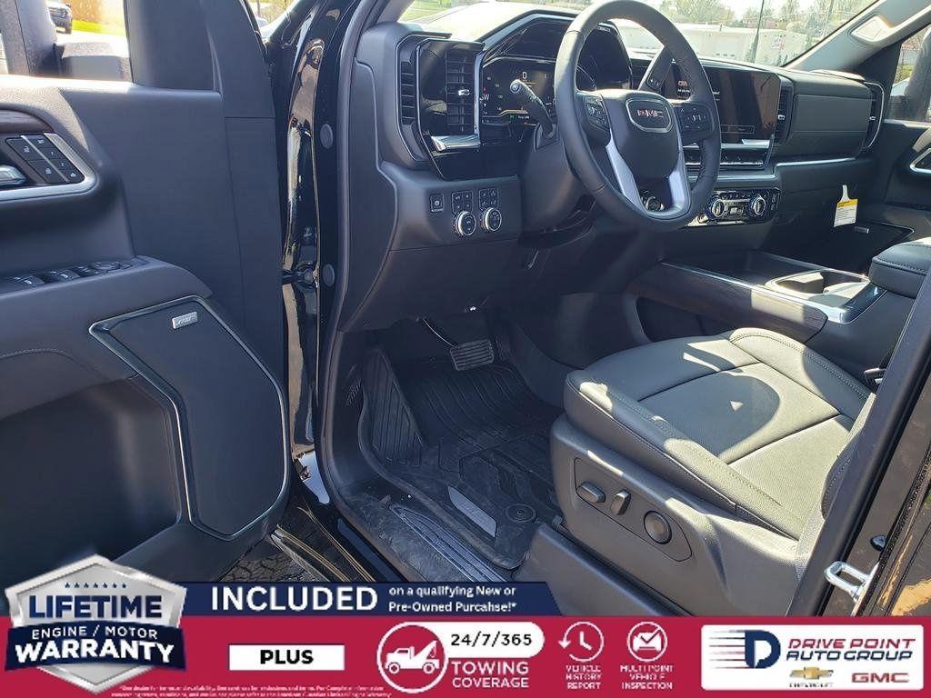 new 2025 GMC Sierra 2500 car, priced at $70,974