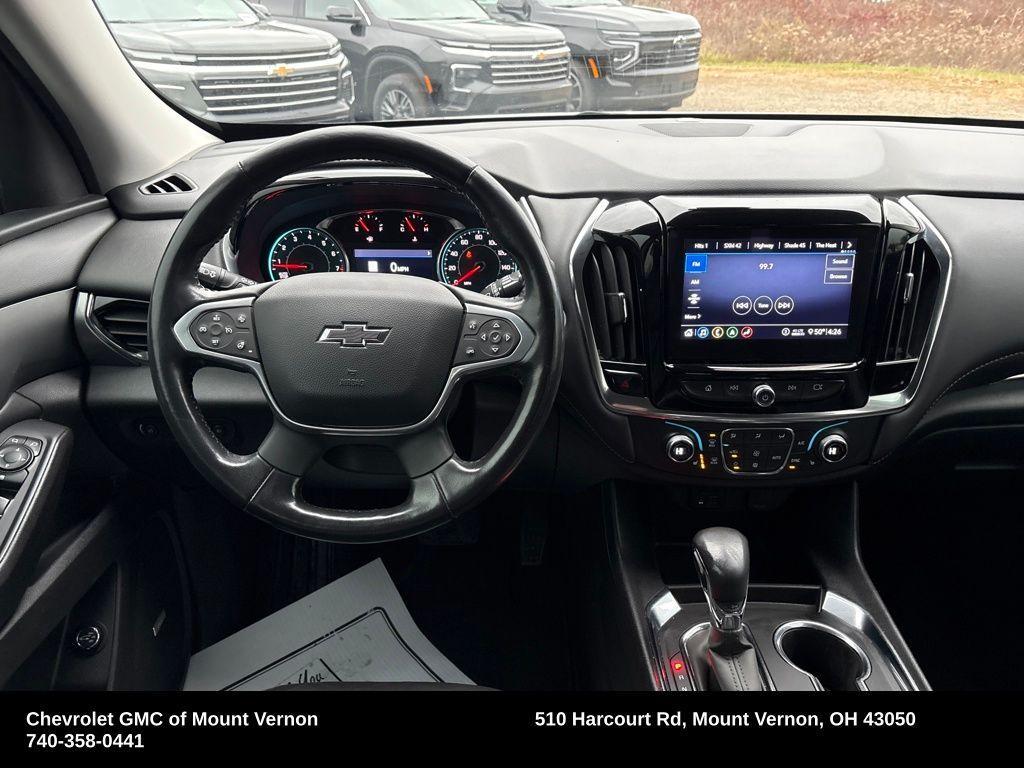 used 2021 Chevrolet Traverse car, priced at $25,849
