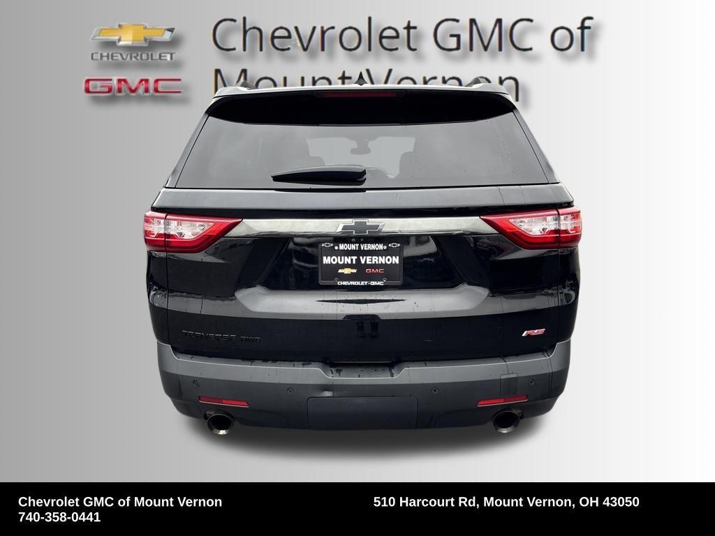 used 2021 Chevrolet Traverse car, priced at $25,849
