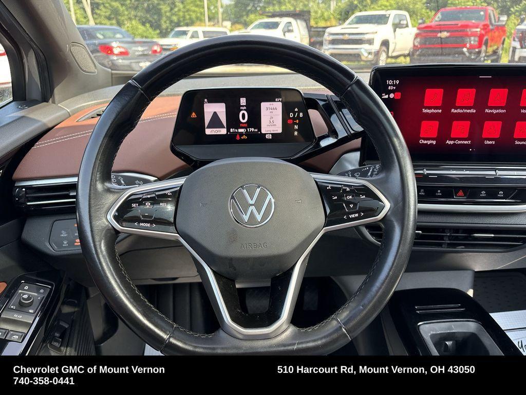 used 2022 Volkswagen ID.4 car, priced at $16,372