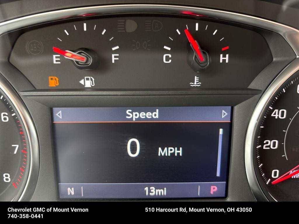new 2025 Chevrolet Blazer car, priced at $40,305