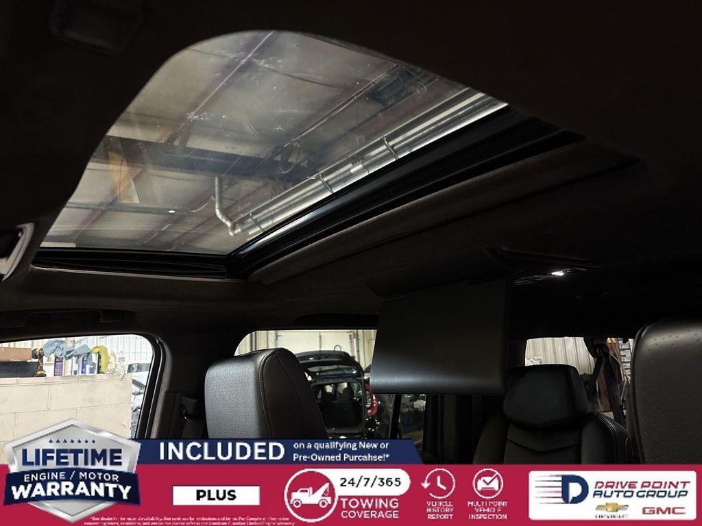 used 2016 Cadillac Escalade ESV car, priced at $29,990