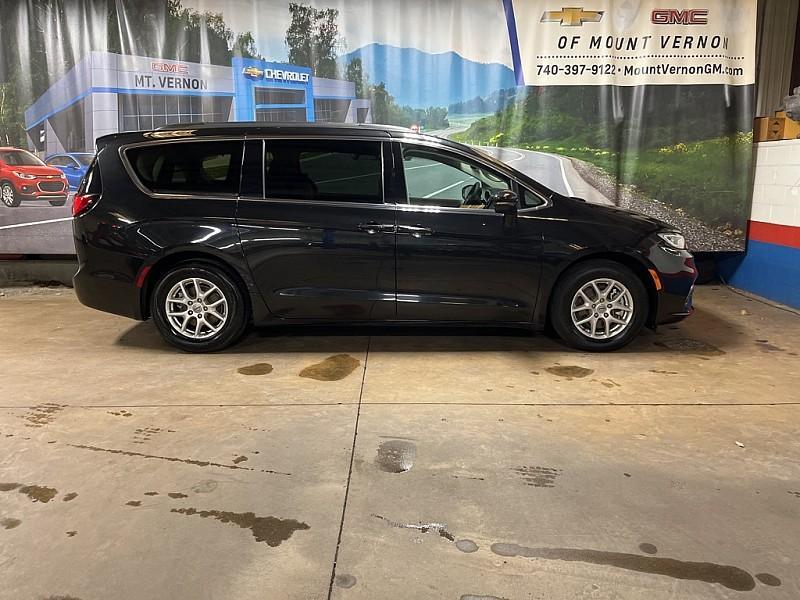 used 2022 Chrysler Pacifica car, priced at $24,278