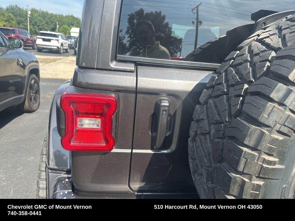 used 2021 Jeep Wrangler Unlimited car, priced at $32,577