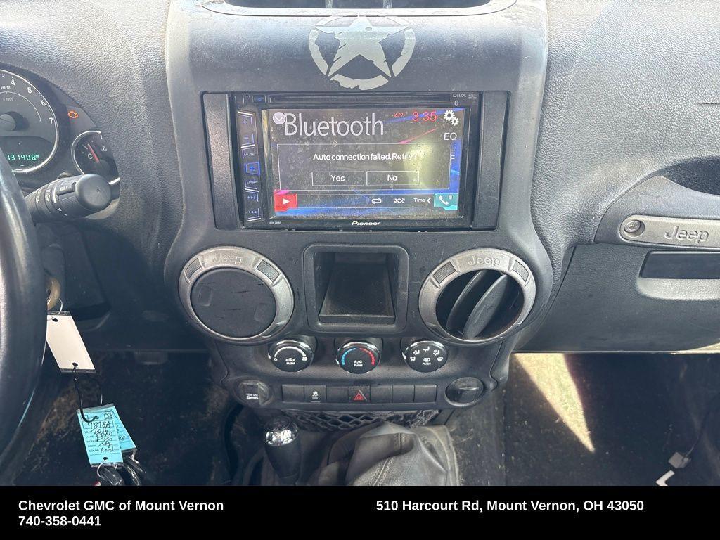 used 2015 Jeep Wrangler Unlimited car, priced at $14,988