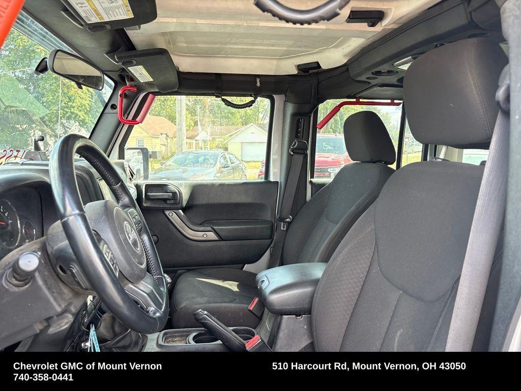 used 2015 Jeep Wrangler Unlimited car, priced at $14,988