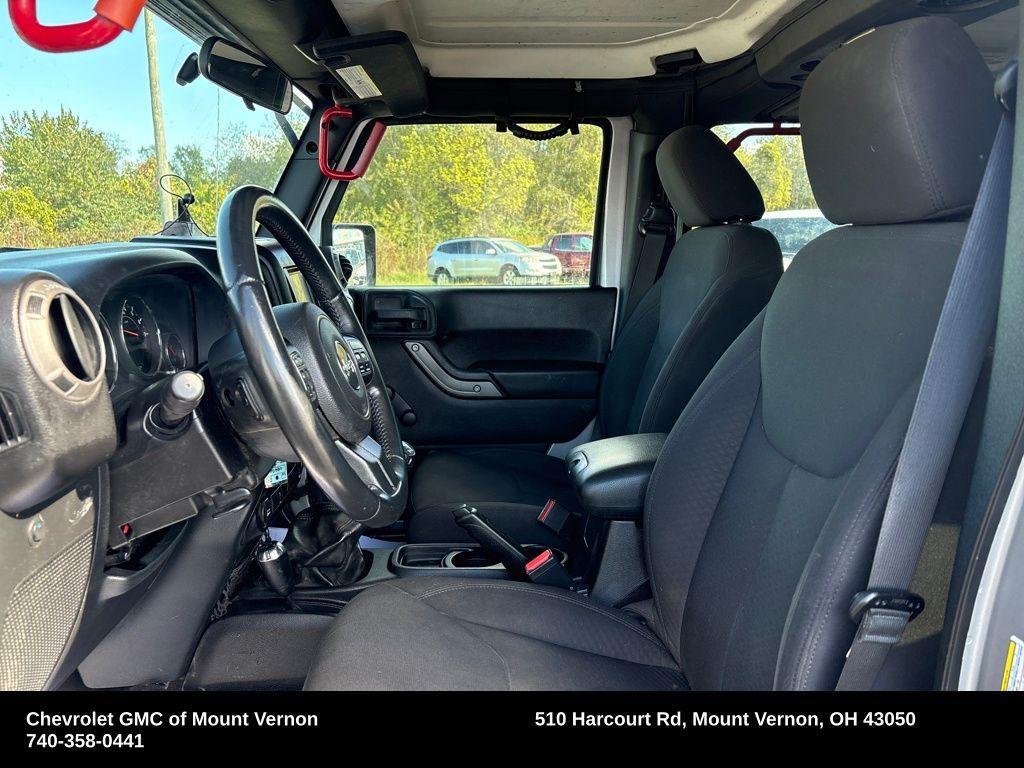 used 2015 Jeep Wrangler Unlimited car, priced at $12,455