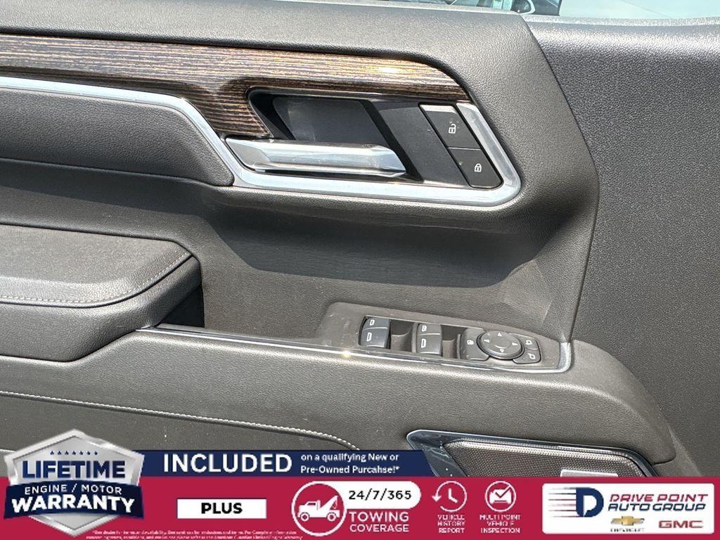 new 2025 GMC Sierra 1500 car, priced at $58,045