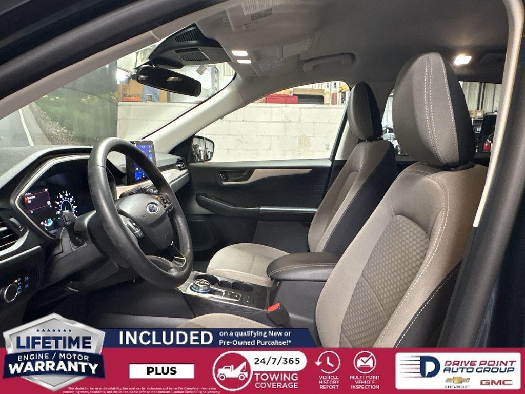 used 2022 Ford Escape car, priced at $20,832