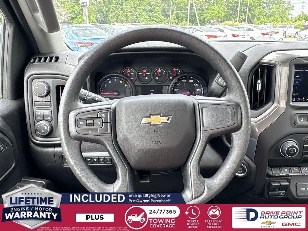 new 2025 Chevrolet Silverado 2500 car, priced at $49,247