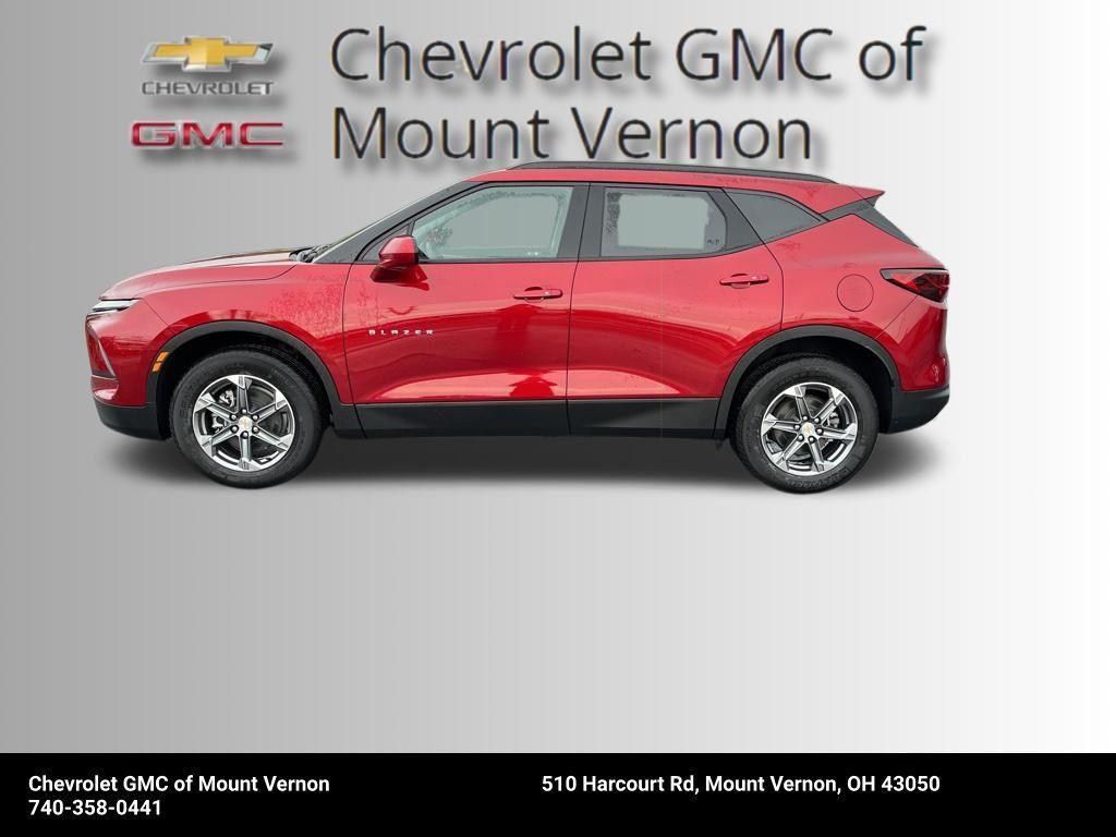 new 2025 Chevrolet Blazer car, priced at $35,995