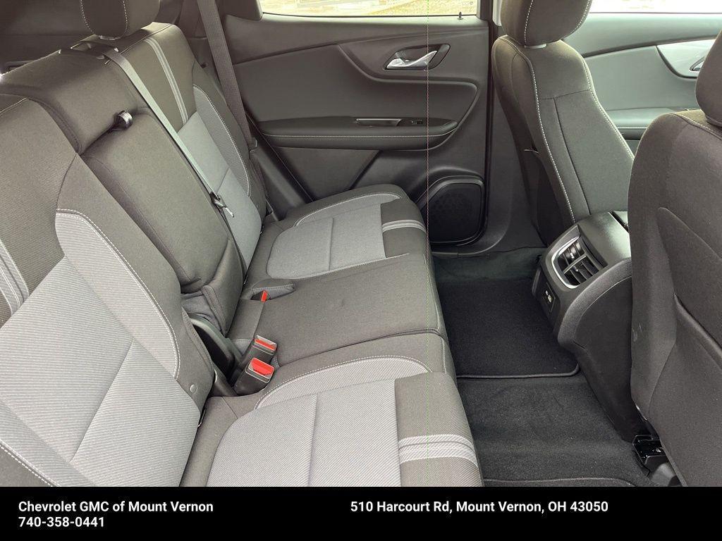 new 2025 Chevrolet Blazer car, priced at $35,995