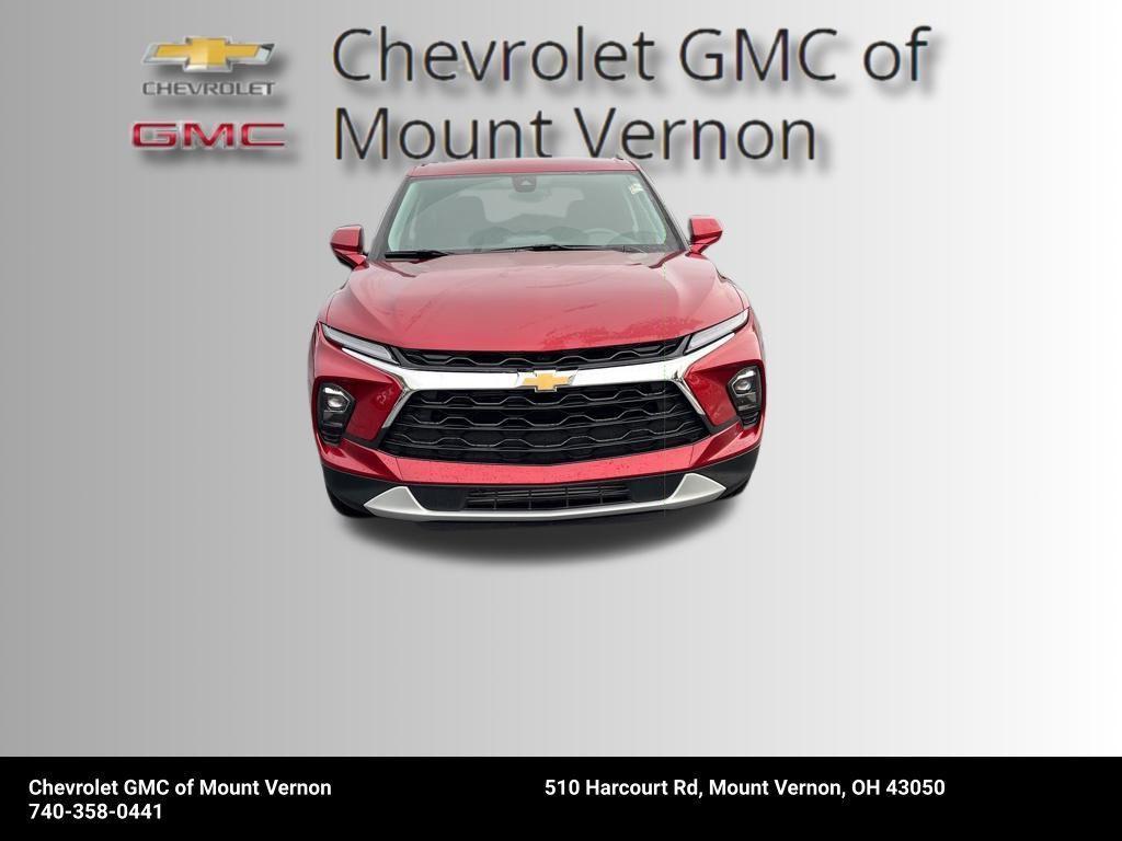 new 2025 Chevrolet Blazer car, priced at $35,995