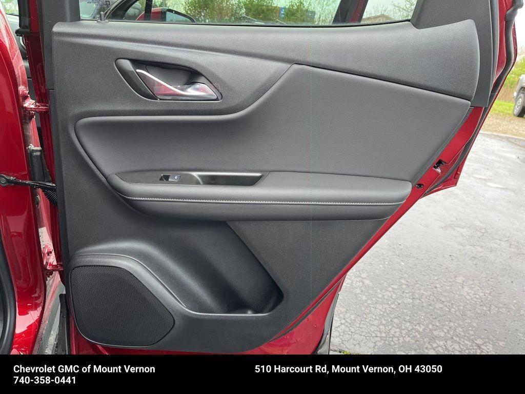 new 2025 Chevrolet Blazer car, priced at $35,995
