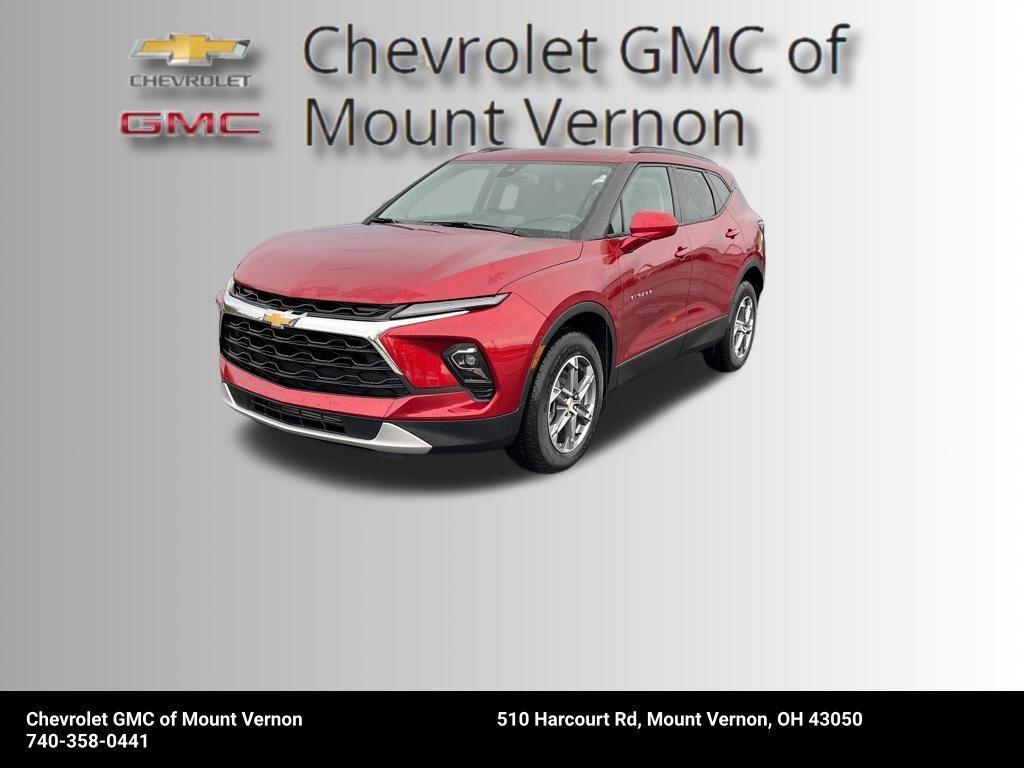 new 2025 Chevrolet Blazer car, priced at $35,995