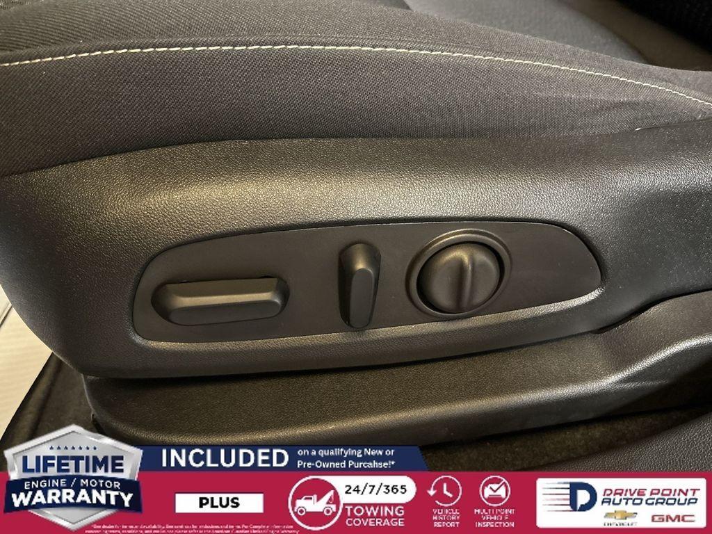 used 2023 GMC Acadia car, priced at $30,640