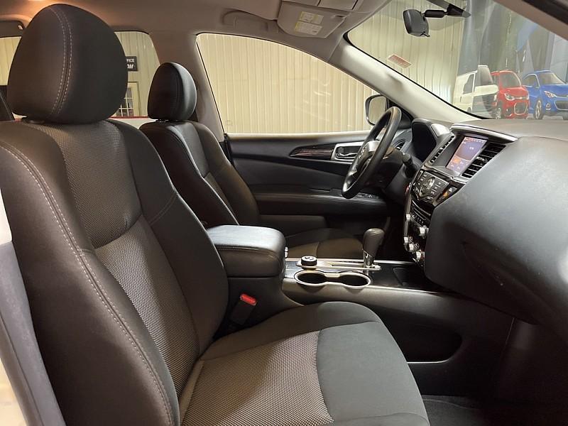 used 2020 Nissan Pathfinder car, priced at $21,138