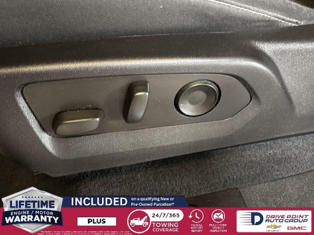 used 2023 Chevrolet Colorado car, priced at $31,712