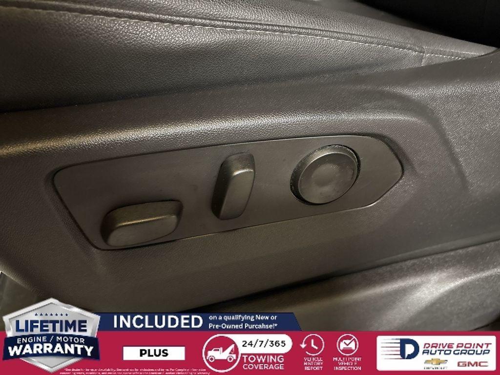 used 2023 GMC Sierra 1500 car, priced at $43,196