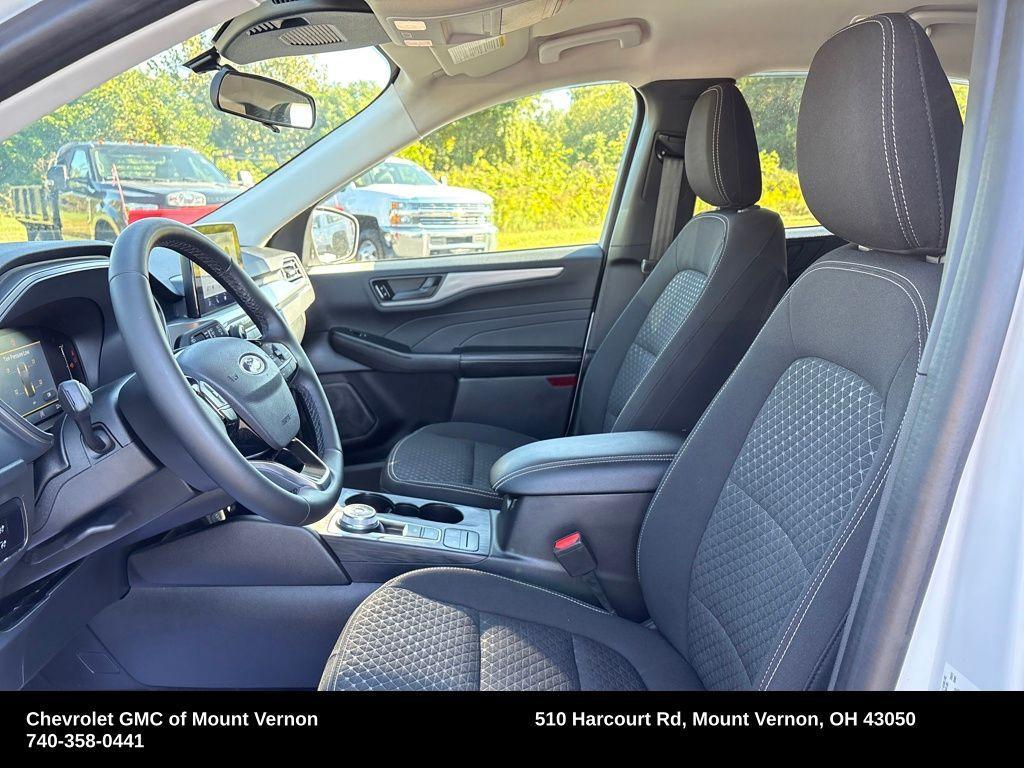 used 2023 Ford Escape car, priced at $22,437