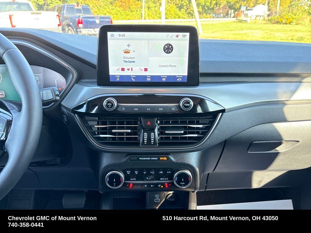 used 2023 Ford Escape car, priced at $22,437