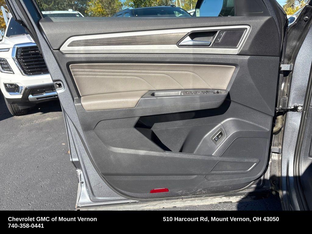 used 2021 Volkswagen Atlas car, priced at $23,986