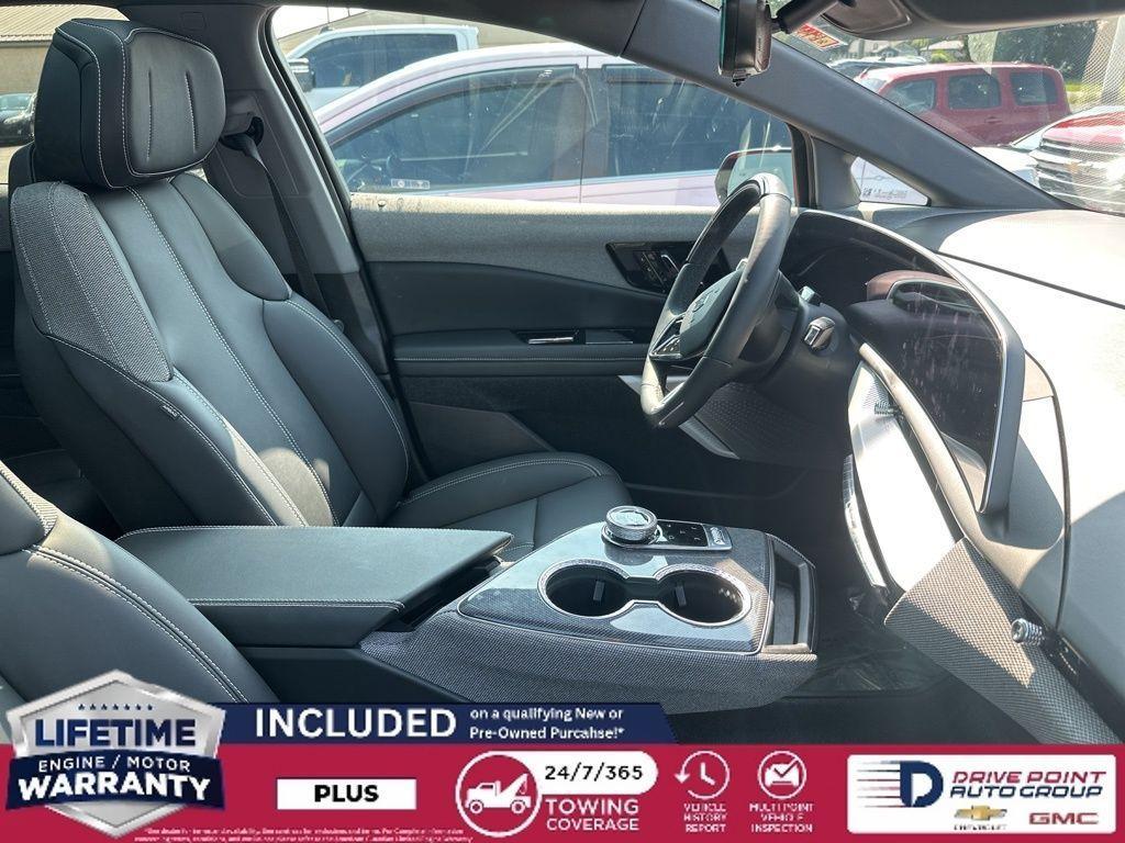 used 2025 Cadillac OPTIQ car, priced at $49,990