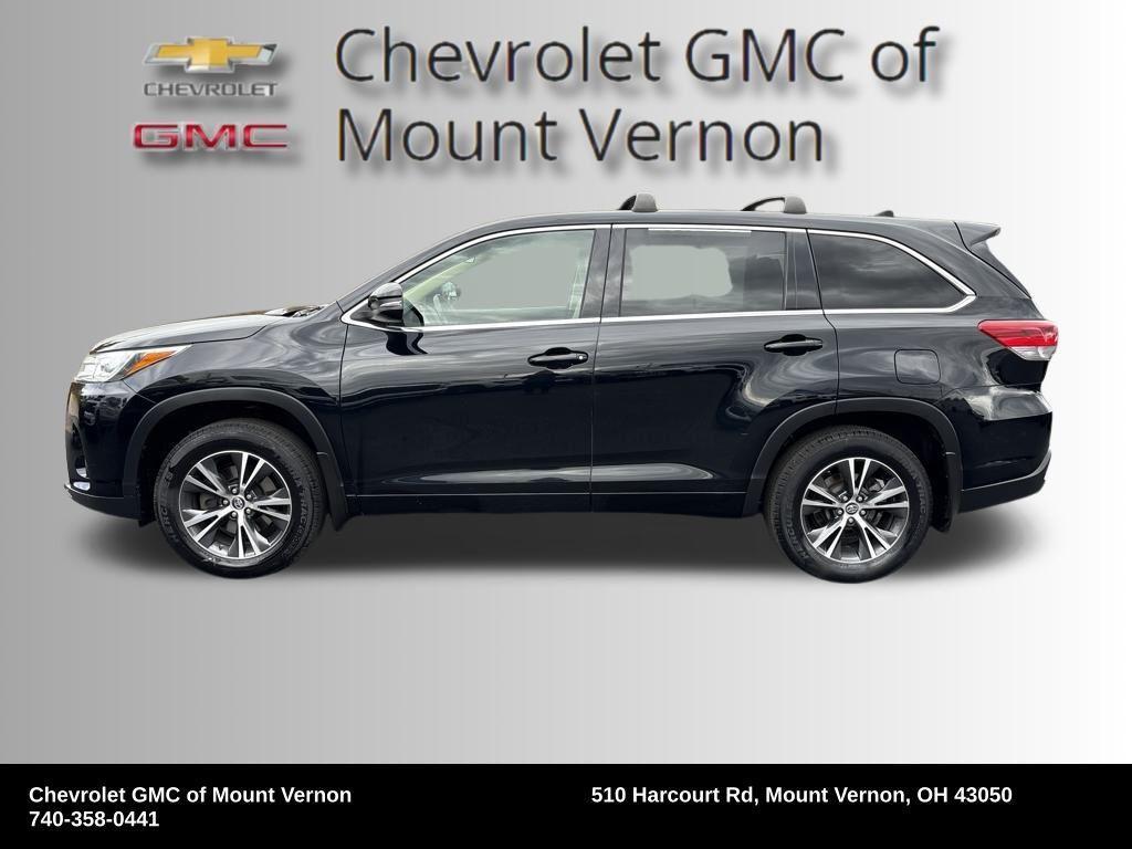 used 2017 Toyota Highlander car, priced at $17,041