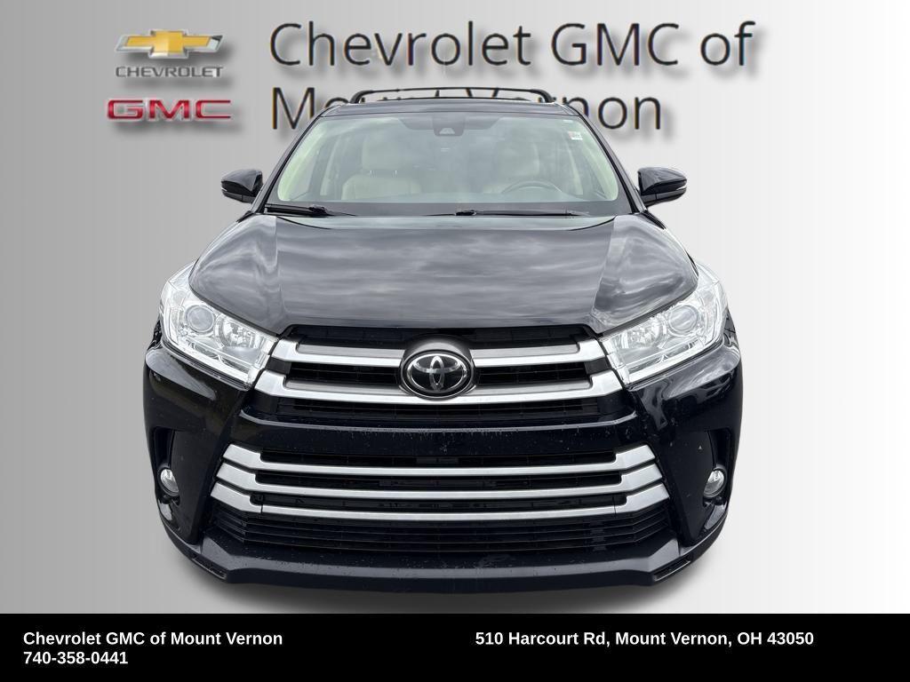 used 2017 Toyota Highlander car, priced at $17,041