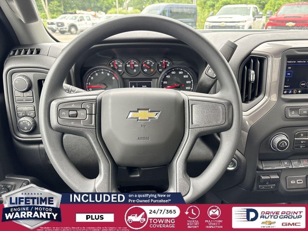 new 2025 Chevrolet Silverado 2500 car, priced at $48,747