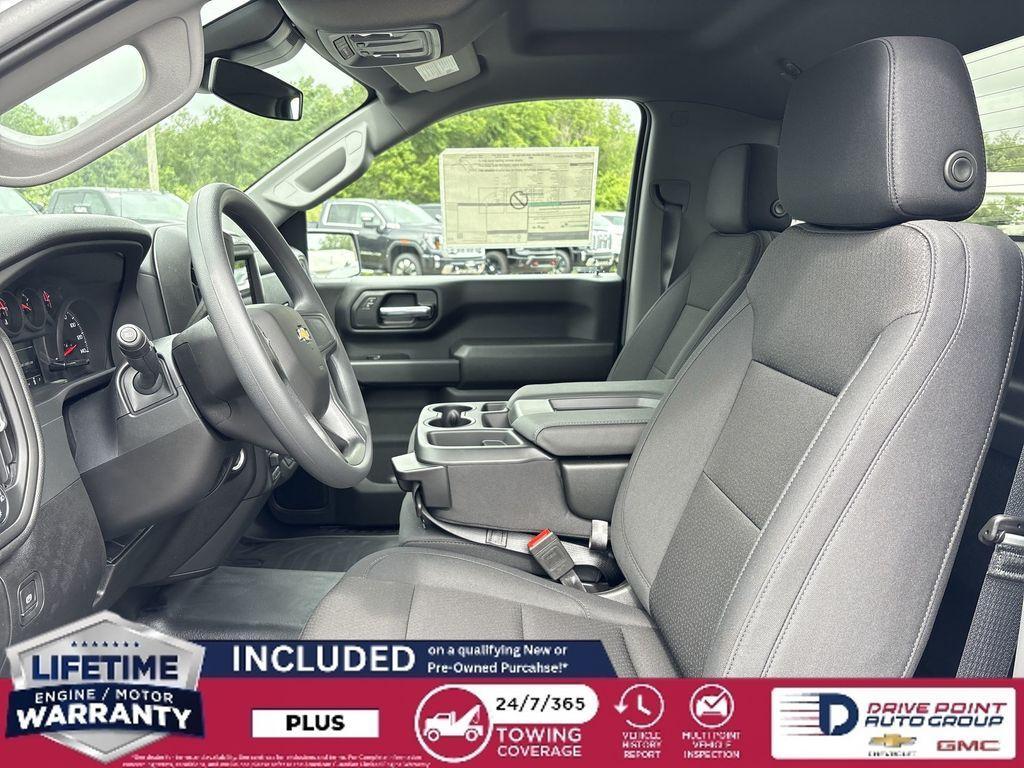 new 2025 Chevrolet Silverado 2500 car, priced at $48,747