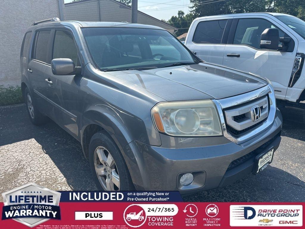 used 2011 Honda Pilot car, priced at $5,500