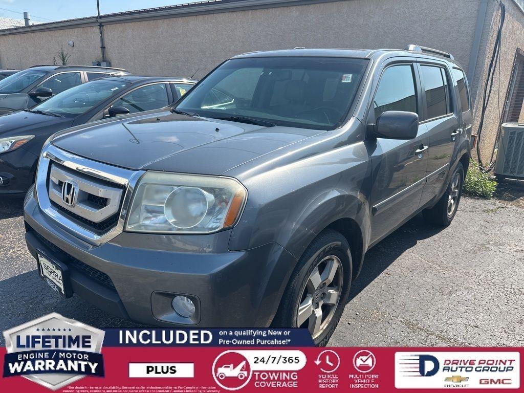 used 2011 Honda Pilot car, priced at $5,500