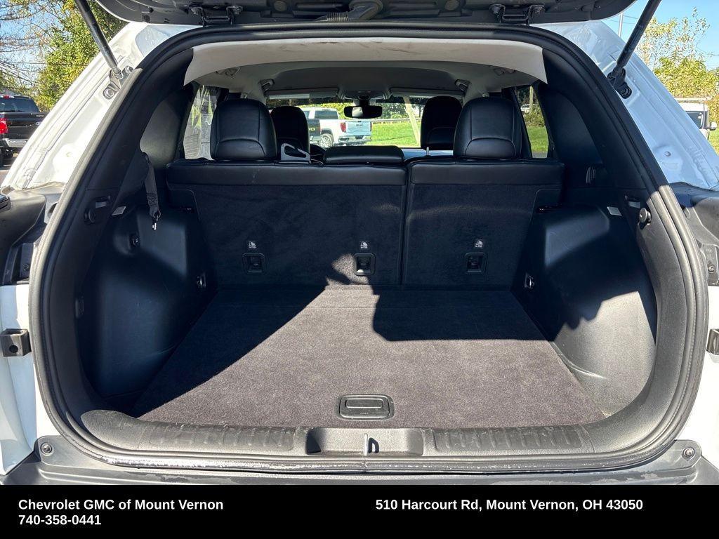 used 2019 Jeep Cherokee car, priced at $12,796