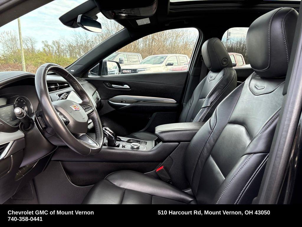 used 2023 Cadillac XT4 car, priced at $27,701