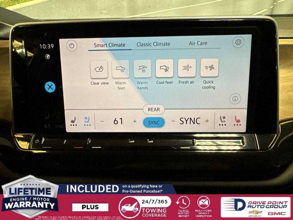 used 2025 Volkswagen Atlas car, priced at $39,990