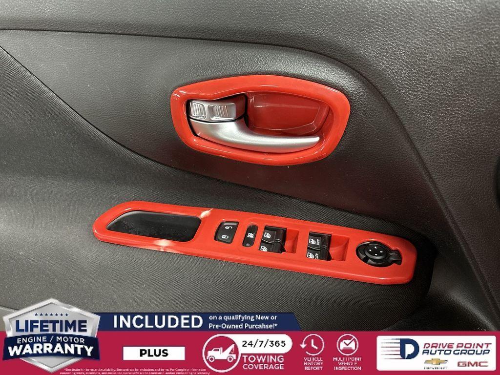 used 2021 Jeep Renegade car, priced at $14,990