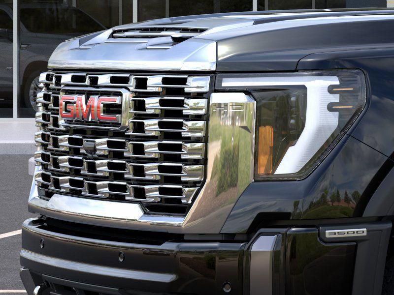 new 2025 GMC Sierra 3500 car, priced at $80,155
