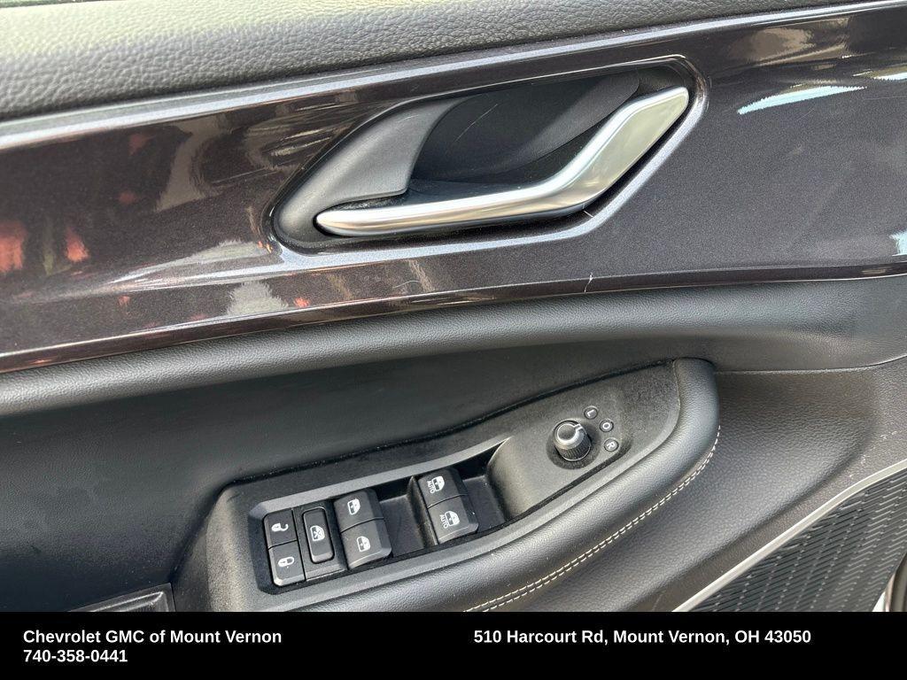 used 2022 Jeep Grand Cherokee L car, priced at $22,990