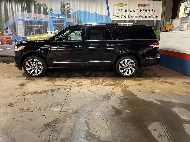 used 2022 Lincoln Navigator car, priced at $50,999