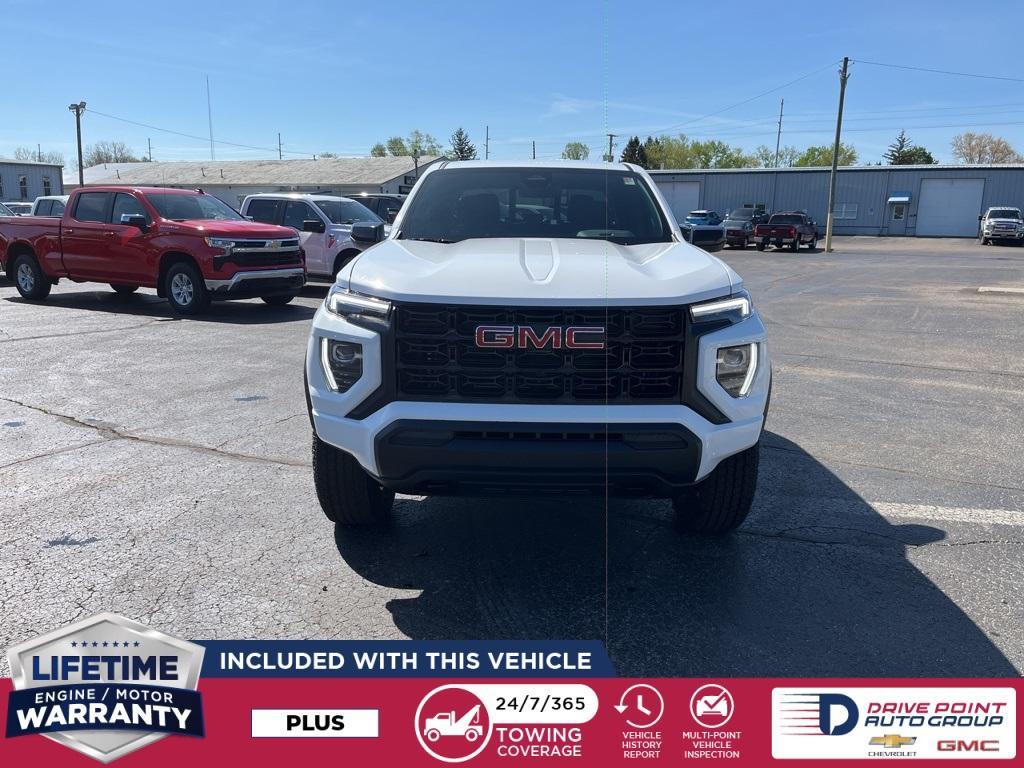 new 2025 GMC Canyon car, priced at $39,209