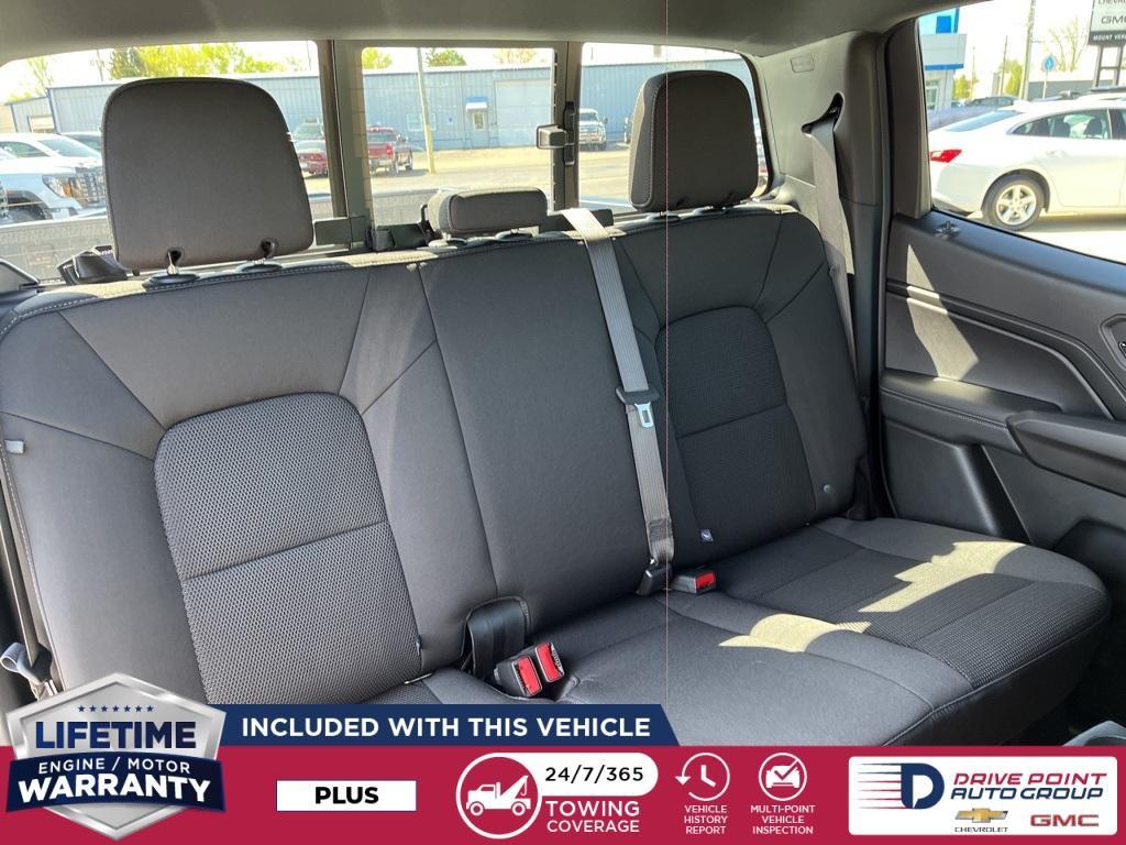 new 2025 GMC Canyon car, priced at $39,209