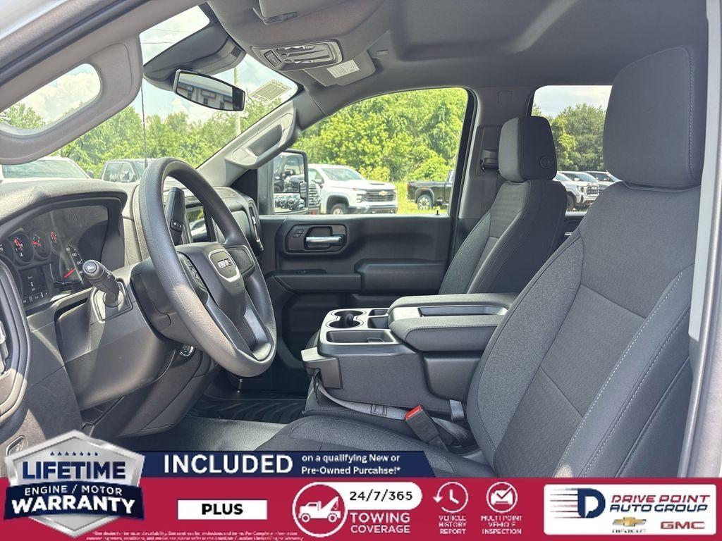 new 2025 GMC Sierra 2500 car, priced at $53,160