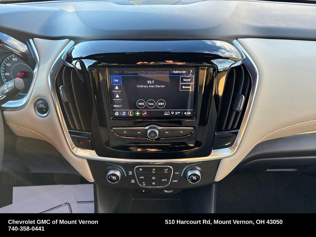 used 2024 Chevrolet Traverse Limited car, priced at $29,845
