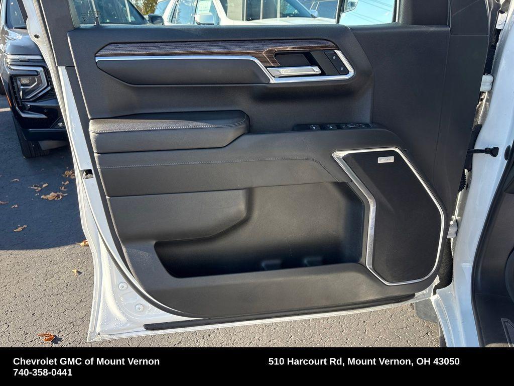 used 2022 Chevrolet Silverado 1500 car, priced at $35,031